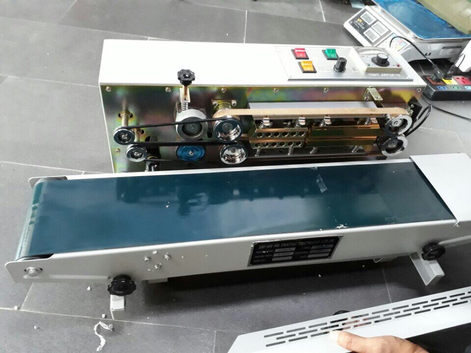 Máy hàn kín mép túi liên tục