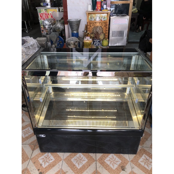 Tủ Làm Mát Trưng Bày Bánh