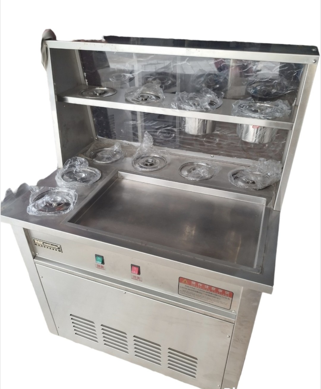 Máy làm kem cuộn chão 32*52cm