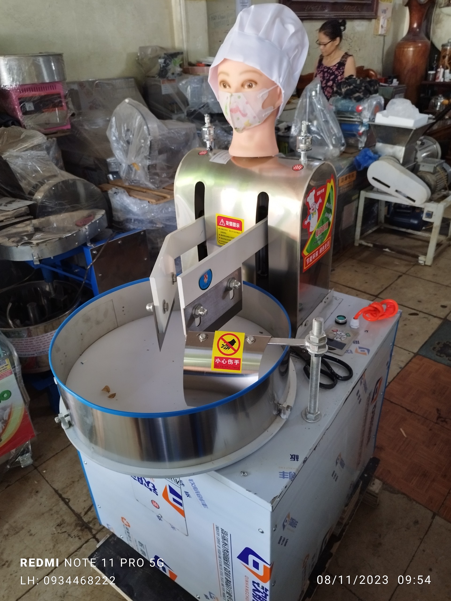 Máy băm thịt tự động