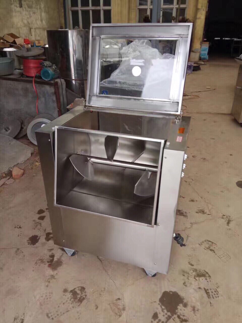 Máy trộn thực phẩm 45KG